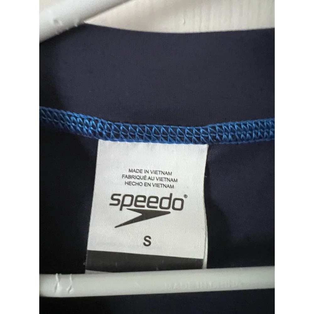 Speedo UPF 50+ Kids S Long Sleeve Rash Guard Swim Shirt Blue Shark Graphic